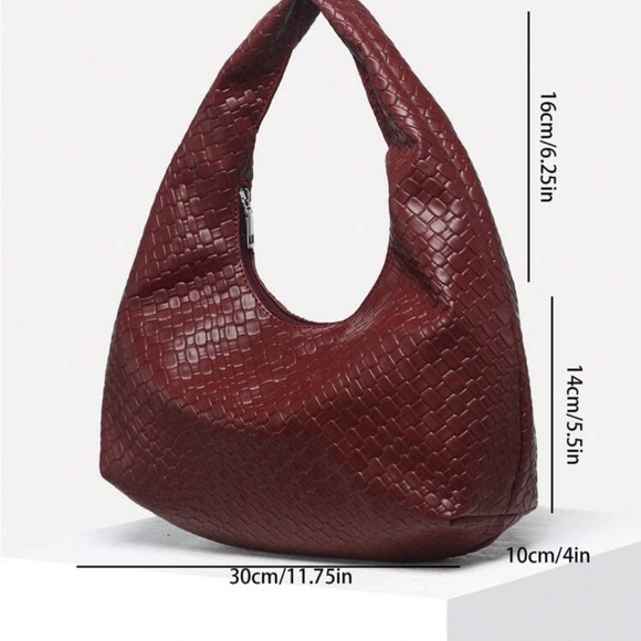 Burgundy Woven Shoulder Bag - Picture 4 of 6